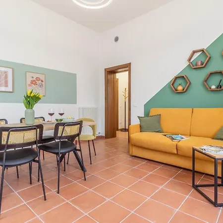 Art Nouveau With Garden Near The Station Appartement Verona